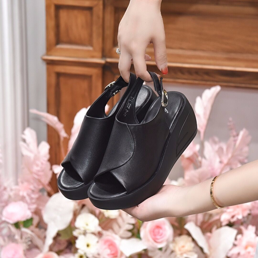 👡👡【35-40】 Új stílusú halszáj vastag talpú puha bőr csatos szandál